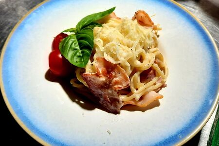 Карбонара в сливочном соусе