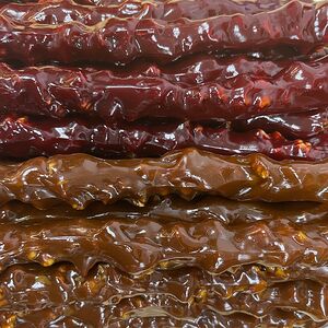 Чурчхела с грецким орехом и винoградным соком