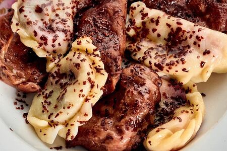 Шоколадные с фиником и творогом