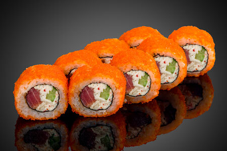 Калифорния с Тунцом 8шт