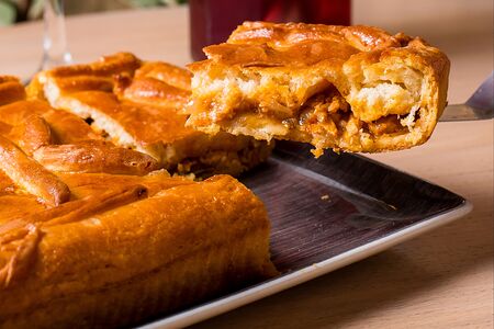 Пирог с тунцом