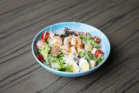 Цезарь с креветками