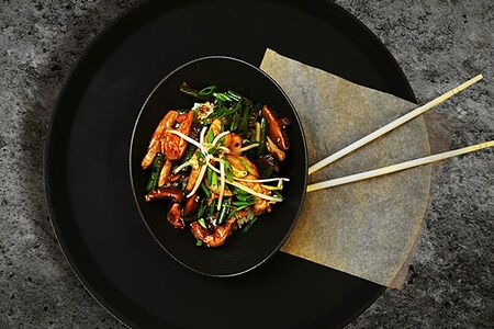 Тори тяхан с курицей и соусом терияки