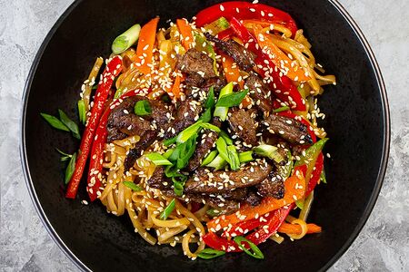 Лапша с говядиной