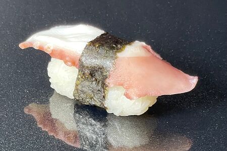 Суши с осьминогом