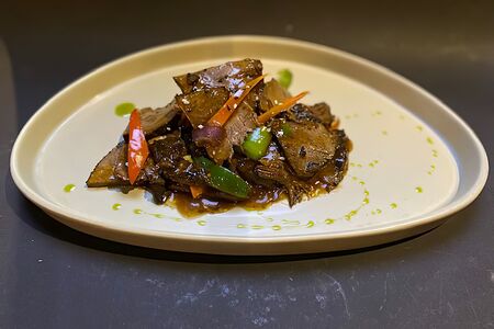 Говядина в соусе