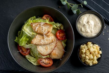 Салат Цезарь