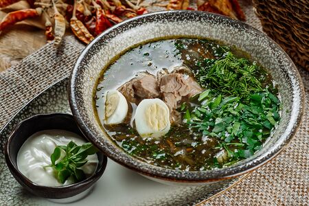 Борщ зеленый с индейкой