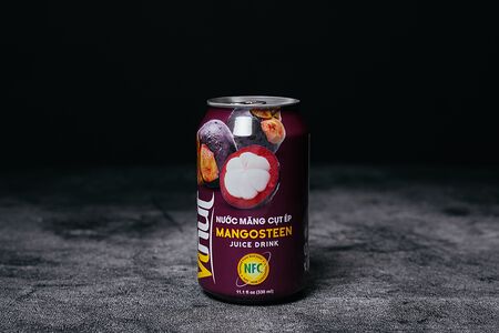 Напиток сокосодержащий Vinut со вкусом мангустина