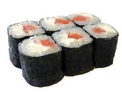 Ролл с лососем и сыром