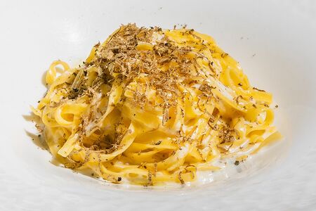 Паста тальярин с чёрным трюфелем