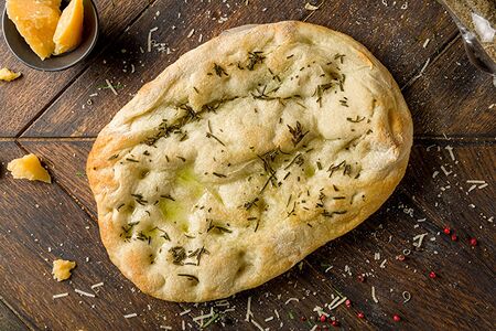 Фокачча с розмарином