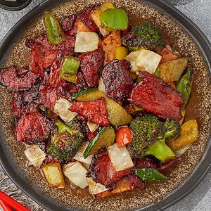 Հորթի միս բանջարեղենով