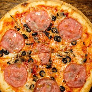 Пицца Ветчина с грибами