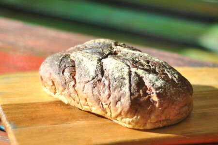 Луковый хлеб с тмином