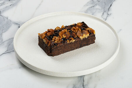 Брауни с орехами