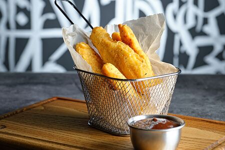 Стрипсы куриные