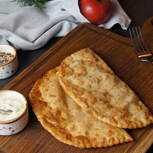 Чебуреки с мясом