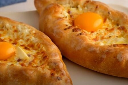 Хачапури по-аджарски