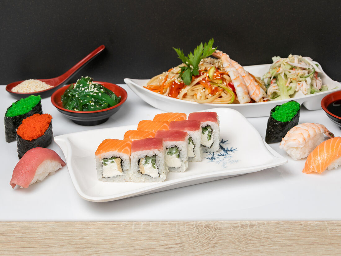 Ресторан SUSHI XL, Доставка из SUSHI XL, Мытищи, Коммунистическая улица, 1,  местоположение на карте