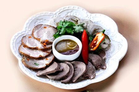 Мясная тарелка
