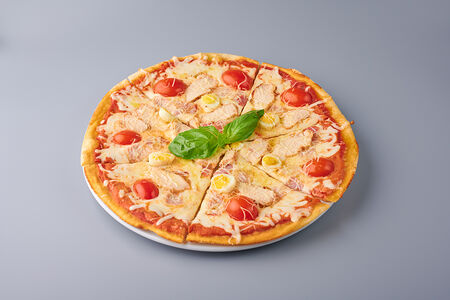 Пицца Цезарэ с курицей