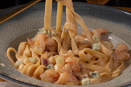 Тальятелле с креветками