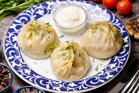 Манты с говядиной