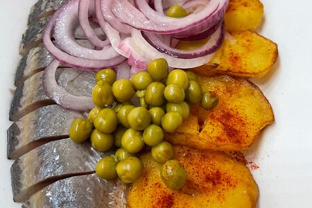 Селедочка с картошечкой