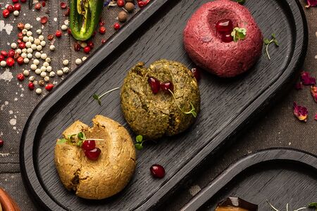 Ассорти пхали