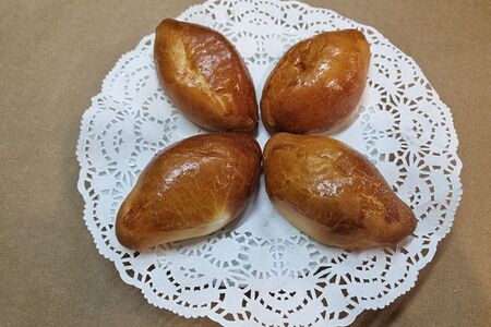 Пирожок с капустой