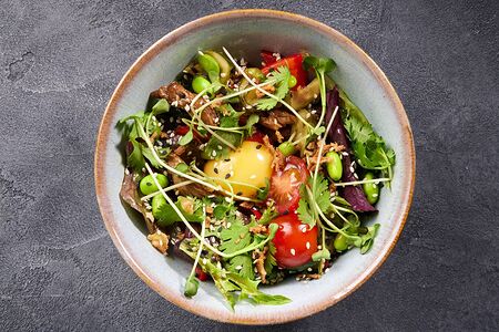 Салат со свининой