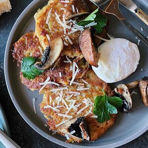 Драники с луком и грибами