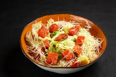 Цезарь с семгой