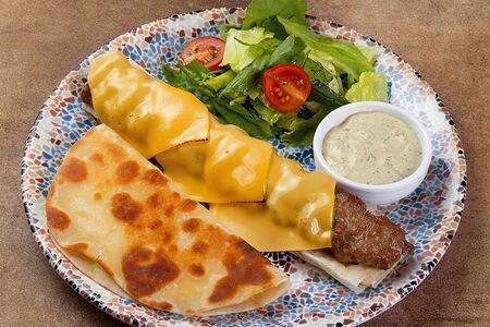 Чеддер-кебаб с кыстыбыем