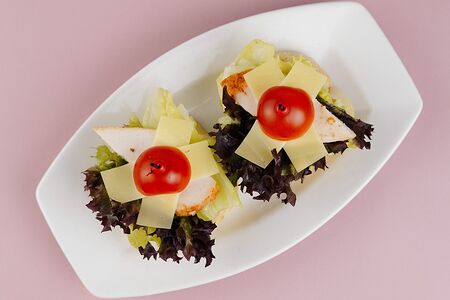 Мини-брускетта Цезарь