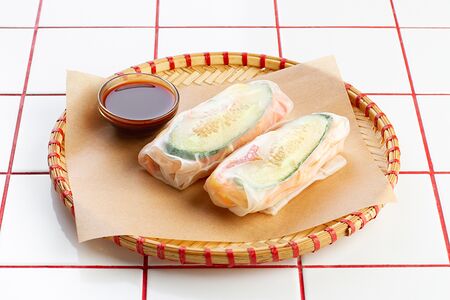 Спринг-ролл с тофу