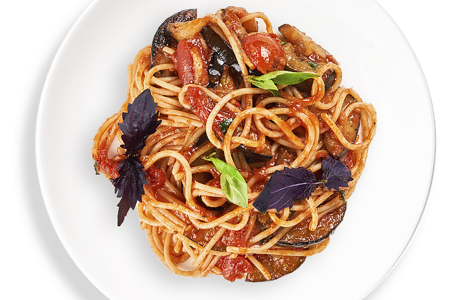 Спагетти с томатами и баклажанами