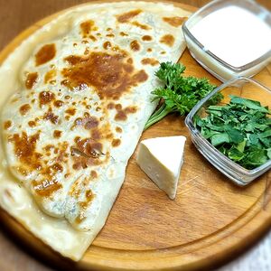 Кутабы Сыр с зеленью
