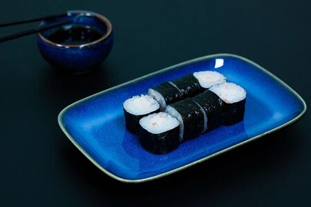 Маки-ролл Эби