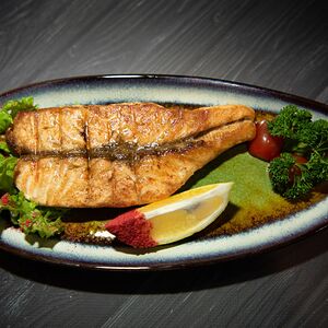 Стейк из сёмги на углях