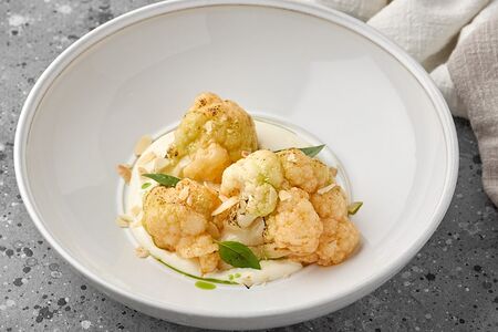 Цветная капуста с томатным маслом