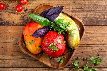 Помидор на мангале