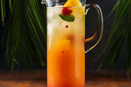 Ананас-малина лимонад