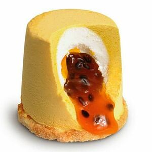 Пирожное Манго-маракуя