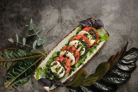 Салат Капрезе