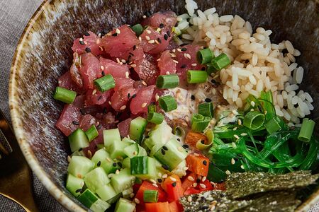 Боул с тунцом