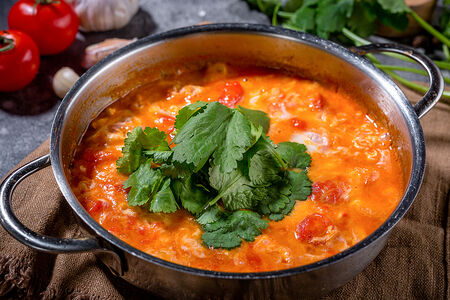 Яичница с помидорами