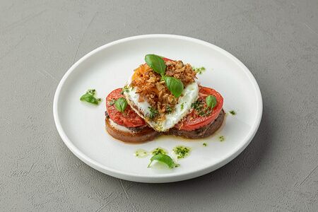 Глазунья с говяжьей вырезкой