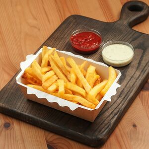 Картофель фри большой с соусом